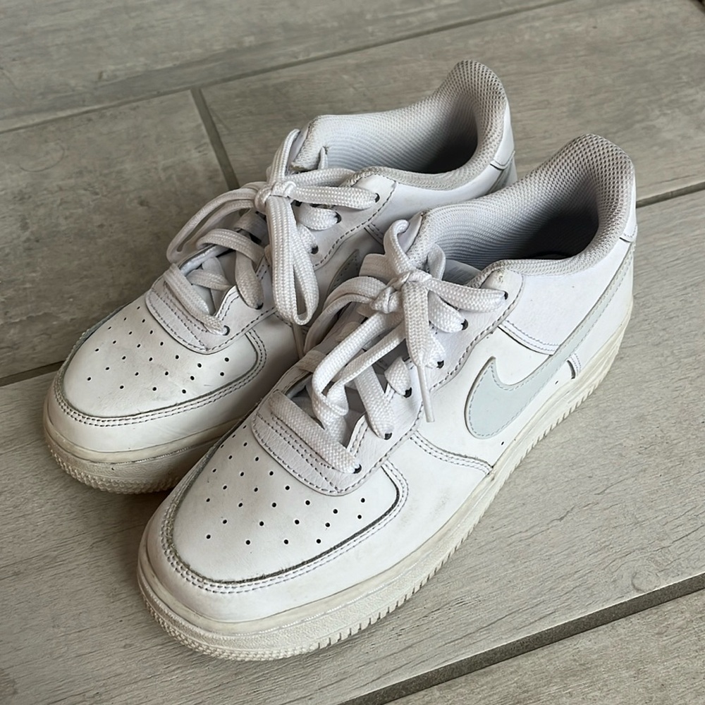 Kids Nike Air Force One Sneaker